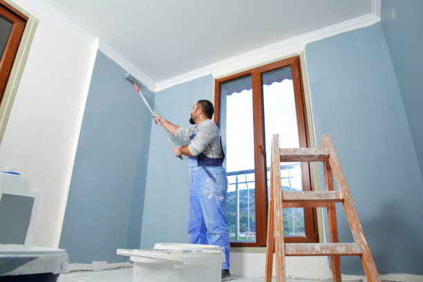 Best Trim and Molding Painting  in USA